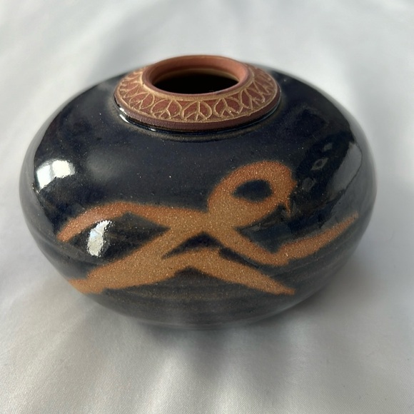 Michael Mahan Pottery 2009 Soul Pot - Picture 1 of 4